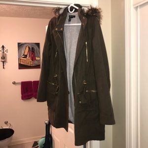Macy’s INC winter coat- size XL